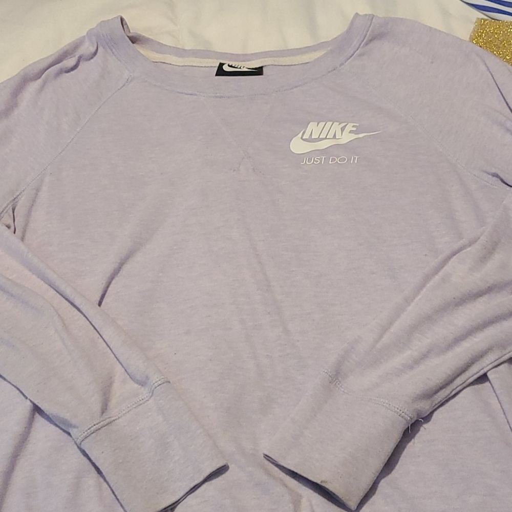 Nike pullover